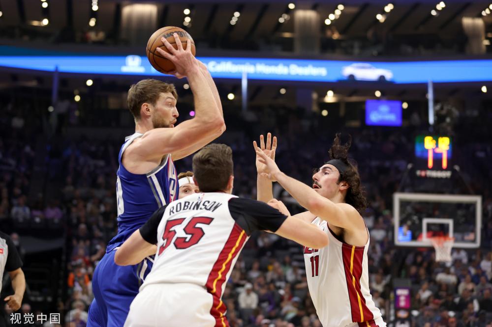 露出亟需强 露出亟需强