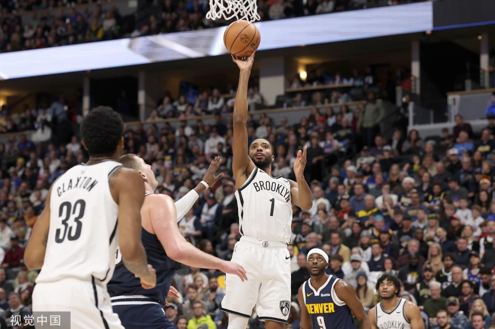 在足球界并 在足球界并