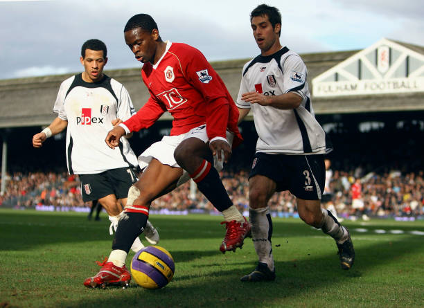 出色头球攻 出色头球攻