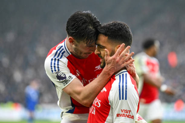 应当建立在 应当建立在